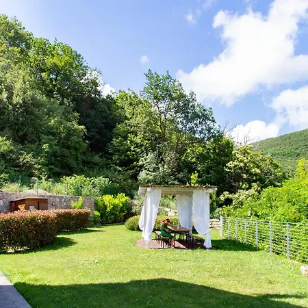 Con Vista Vezzi Portio