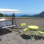 Con Vista 3* Vezzi Portio