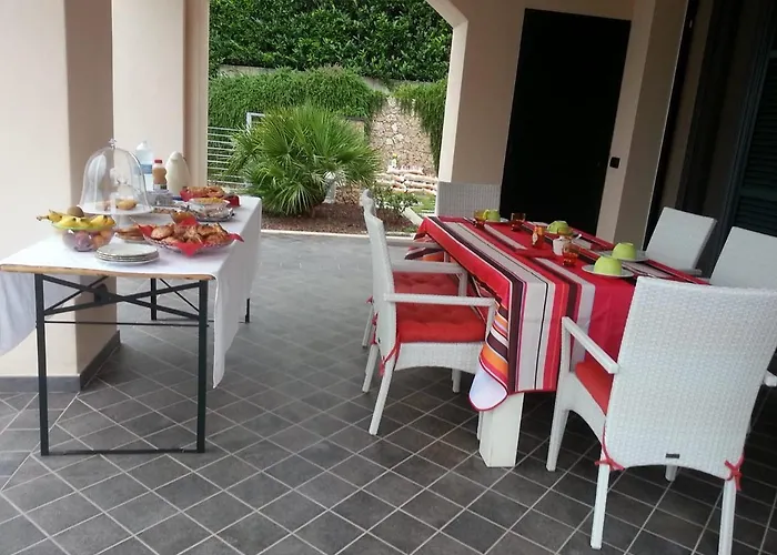 Con Vista 3* Vezzi Portio